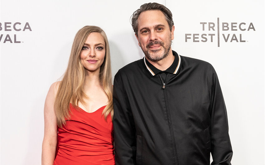 amanda seyfried husband and kids