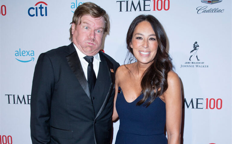 chip and joanna gaines net worth