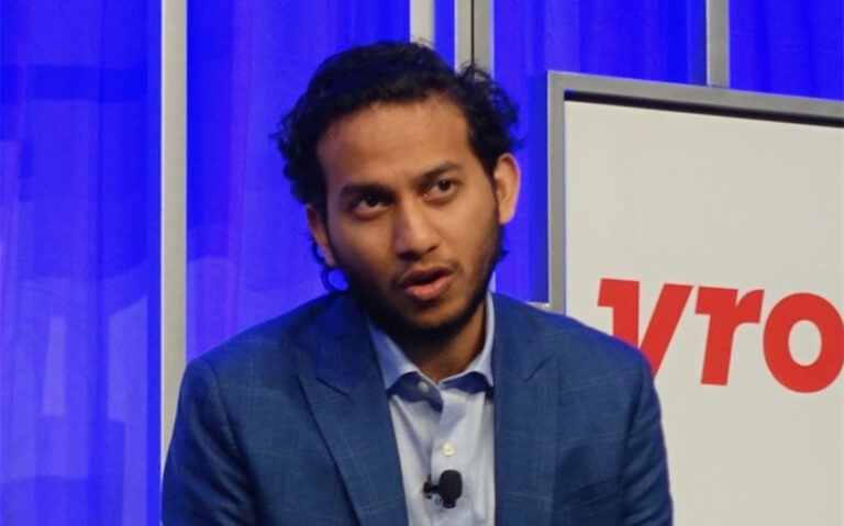 ritesh agarwal net worth